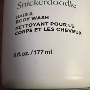 Arbonne Snickerdoodle Hair & Body Wash - White